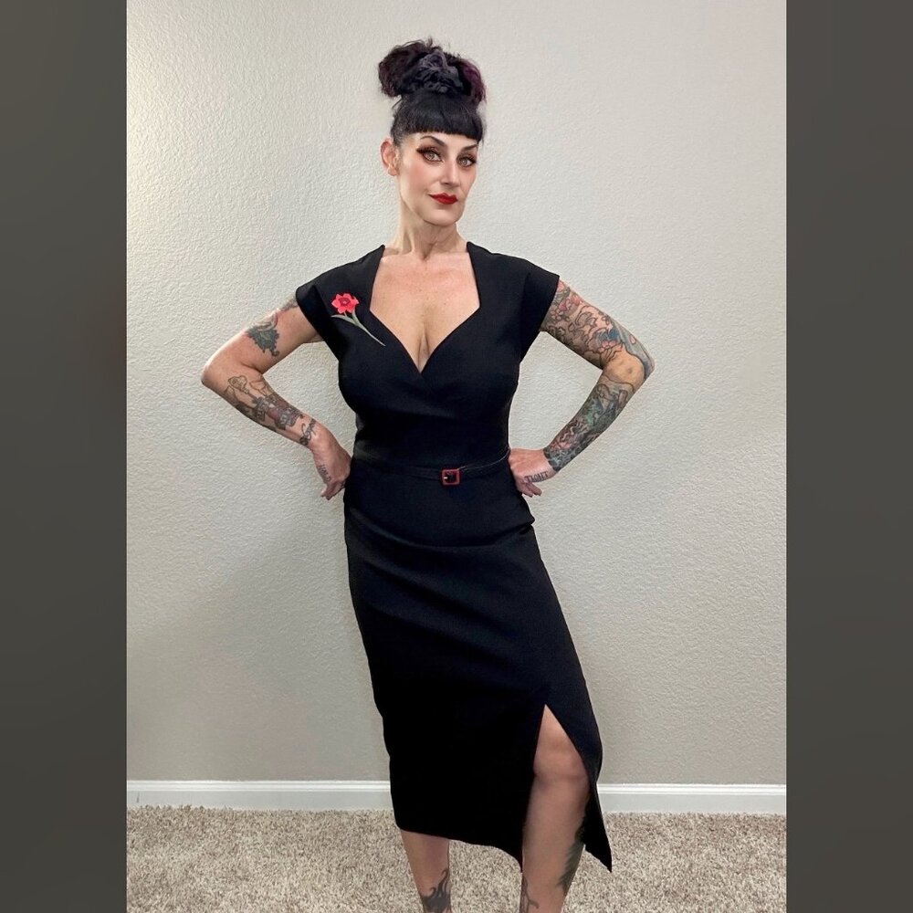 Black NWOT Stop Staring Bodycon Roses Pinup Rockabilly Retro Midi Swing 30s XL - Picture 3 of 13